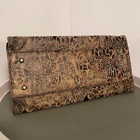 Miche Clutch - Picture 6 of 6